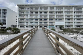 Gulf Dunes 115